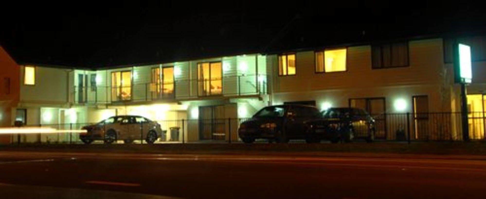 123 Motel Christchurch Exterior foto